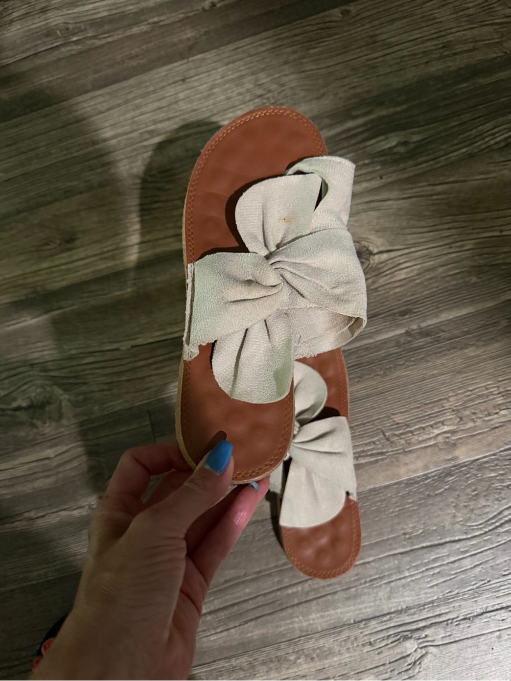 Bow-Front Slide Sandals in Beige with Tan Footbed